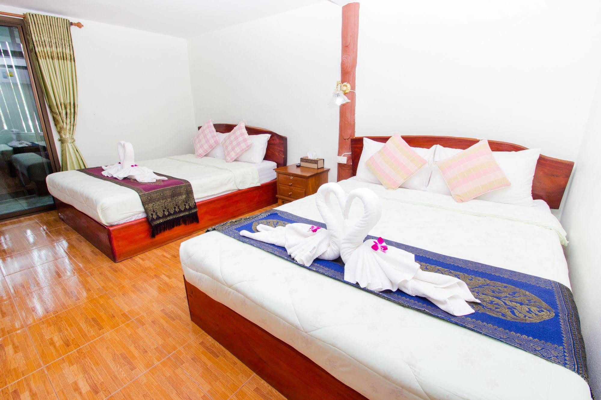Naiyang Discovery Beach Resort Sha Nai Yang Beach 외부 사진